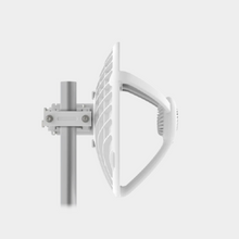 Load image into Gallery viewer, Ubiquiti Networks airFiber 60 GHz Radio System Featuring Wave Technology with True Duplex Gigabit Performance for PtP Links over 12 km Distances (AF60-LR-US)