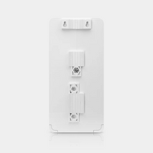 Load image into Gallery viewer, Ubiquiti NanoSwitch (N-SW) I Outdoor 4-Port PoE Passthrough Switch