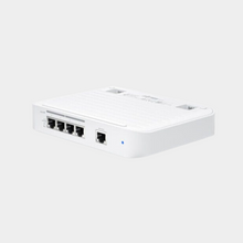 Load image into Gallery viewer, Ubiquiti Networks UniFi 5Port 10 Gigabit Switch with PoE Input Power Support (USW-FLEX-XG)
