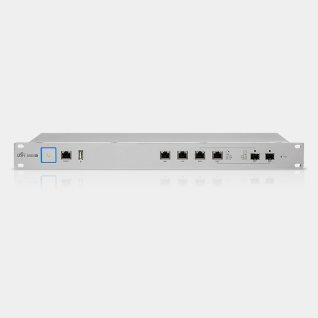 Ubiquiti UniFi Security Gateway Pro Enterprise Gateway Router with 2 Combination SFP/RJ45 Ports (USG-PRO-4)