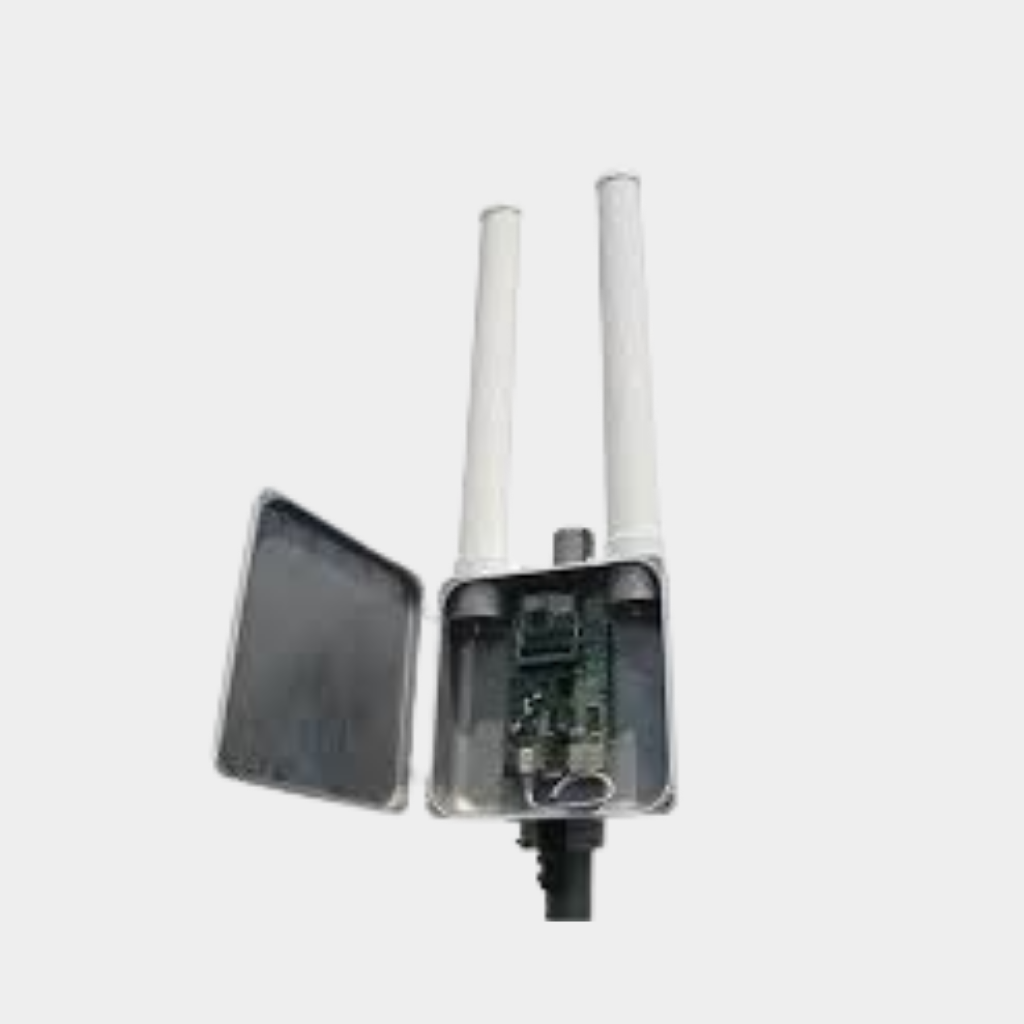Clearance Sale: Lanbowan 5.4-5.8GHz 13dBi Dual Pol Omni Antenna With Enclosure (For RocketM5) ANT5458Q13AM-DP